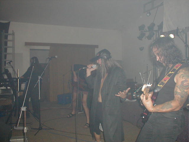 02.jpg